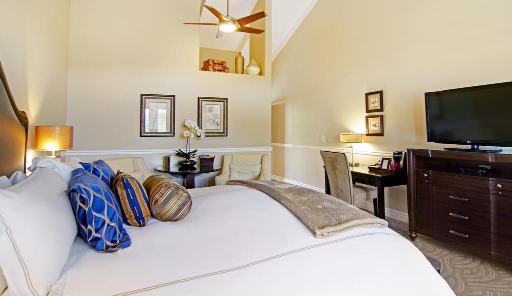 Carriage House Inn Carmel-by-the-Sea Экстерьер фото